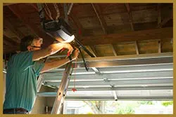 United Garage Door Repair Castalian Springs, TN 615-447-8021
